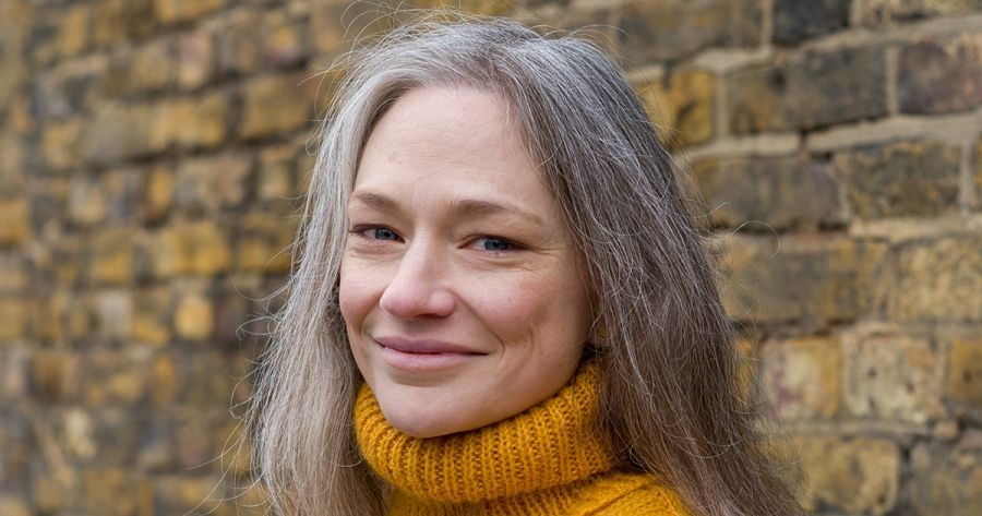 Open Page with Francesca de Tores