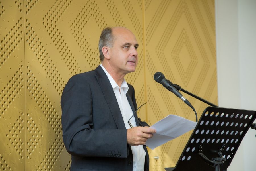 Poetry and Australian Book Review by John Hawke